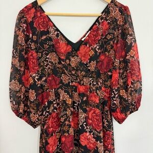 Maurices Dark Floral Long Sleeve Dress Sz XS V-Neck Boho Fall Empire Peasant EUC